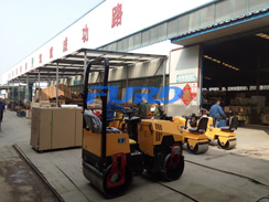 今日福瑞得微動(dòng)態(tài)--福瑞得機(jī)械小型壓路機(jī)發(fā)往北京、福建等地